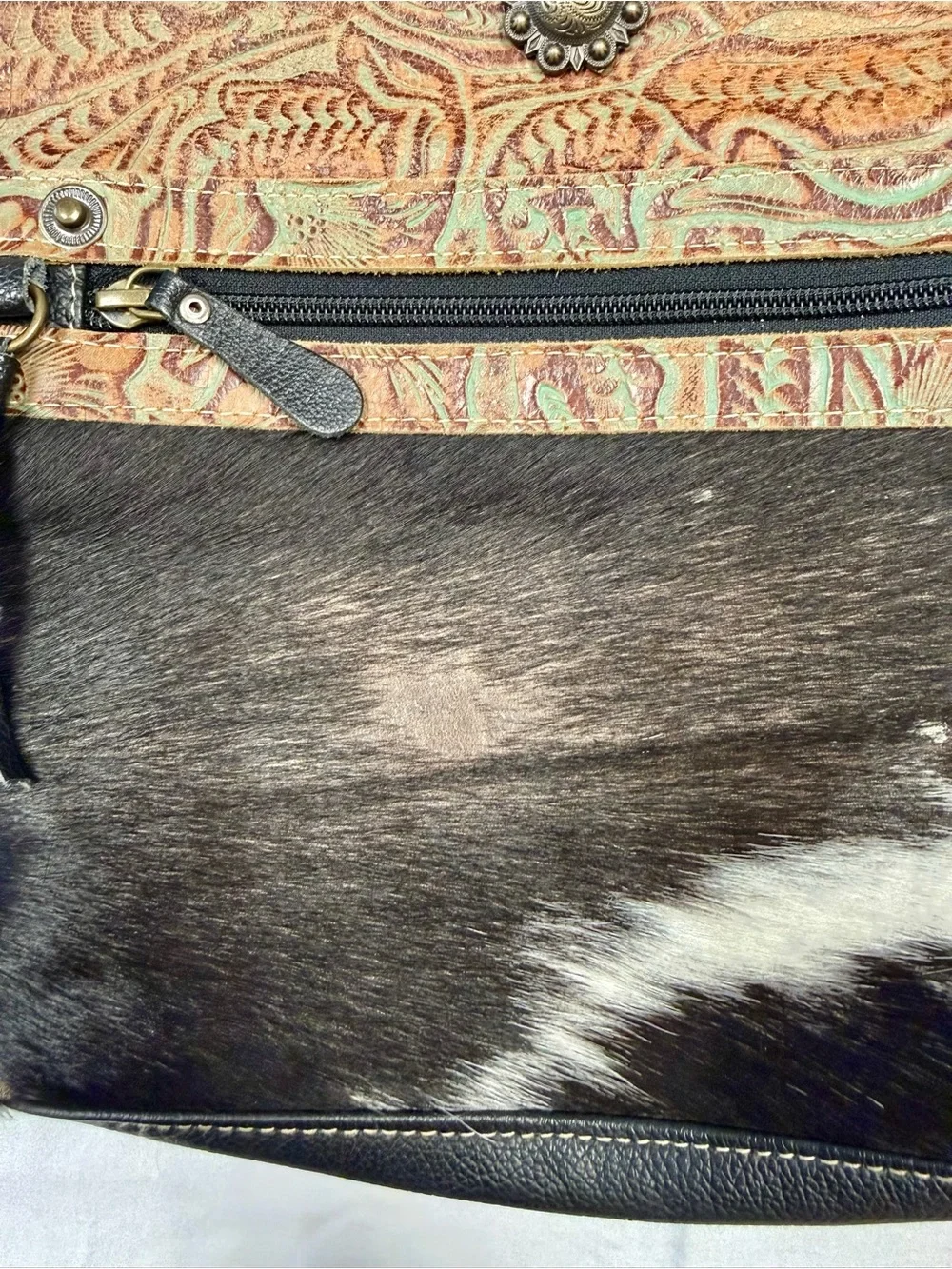 Myna Bag Hair On Hide Leather Crossbody Purse Boho Western Cowhide Black Tan - Picture 10 of 13